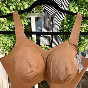 Evelyn & Bobbie Beyond Bra XL NWT